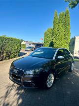 Audi A1 1.4 TFSI S tronic 119g CO2 Attraction Att... - Audi A1: Standheizung
