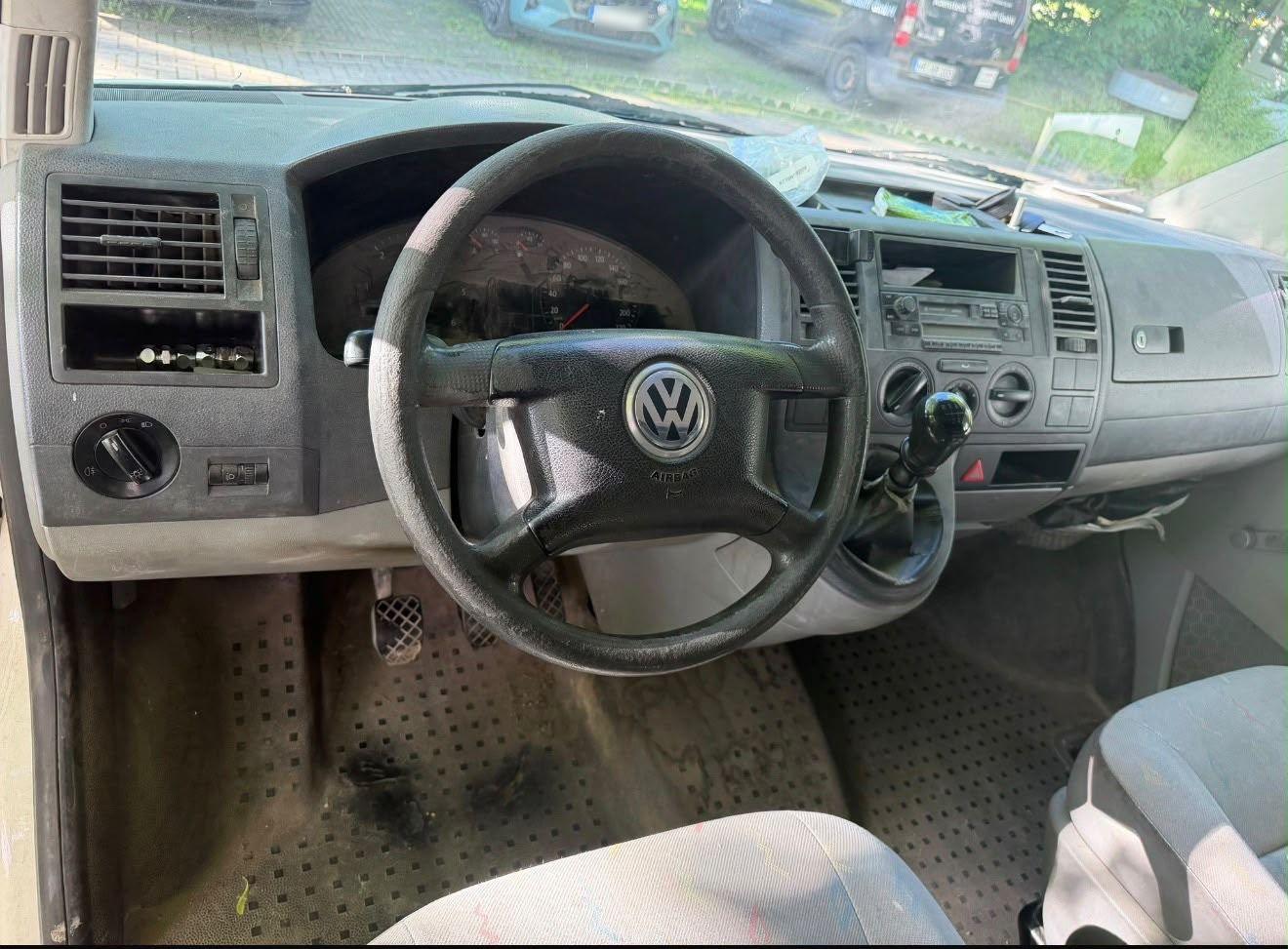 Volkswagen  2005 — engine 86 HP (63kW)