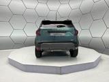 Dacia Duster Extreme mildhybrid 130 4WD 18" City SHZ - Dacia Duster: Grün