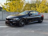 BMW M4 Competition F83 *NoOPF* M Performance - BMW M4 in Hamburg