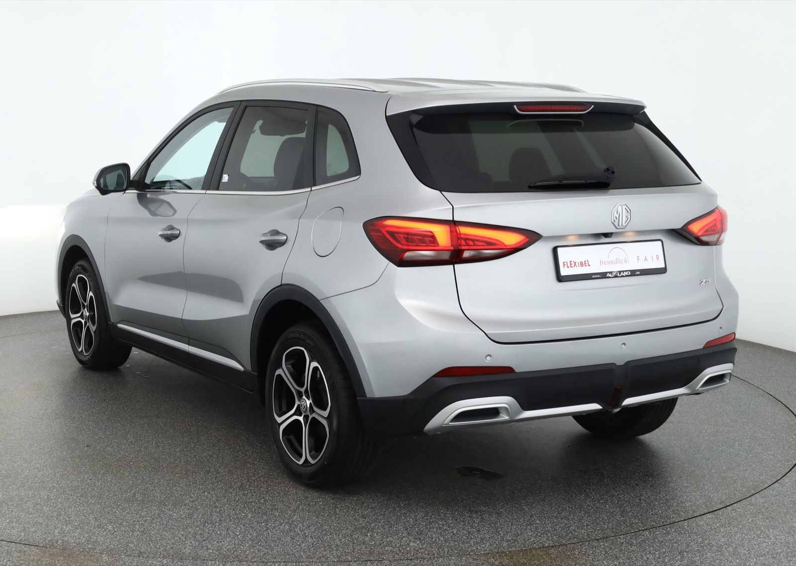 MG ZS