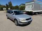 Volkswagen Passat 3B - Volkswagen Passat aus 2000: Kombi