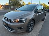 Volkswagen Golf Sportsvan Sound*ACC*NAVI*DSG*PDC* - mit Benzin-Antrieb: Gold, Limousine