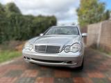 Mercedes-Benz Mercedes Benz C240 V6 Elegance - Mercedes-Benz C 240: Elegance