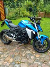 Suzuki GSX-S950  - SUZUKI GSX 950
