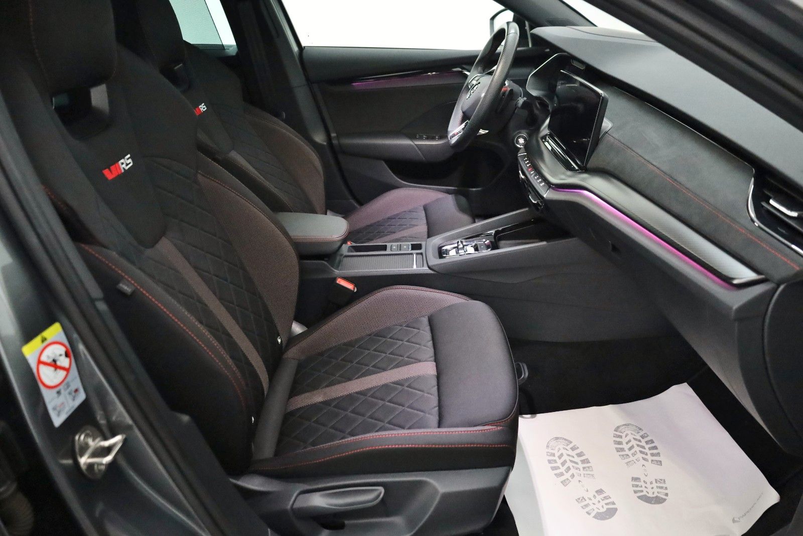 Fahrzeugabbildung SKODA Octavia Combi RS Navi,LED,HUD,ACC,Apple CarPlay