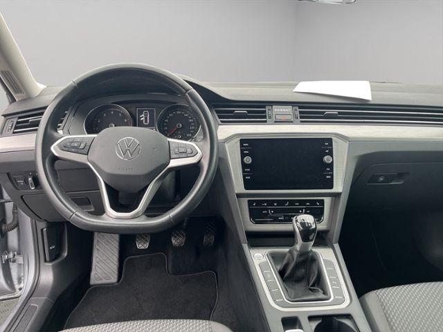 Volkswagen Passat Variant - Bild 7