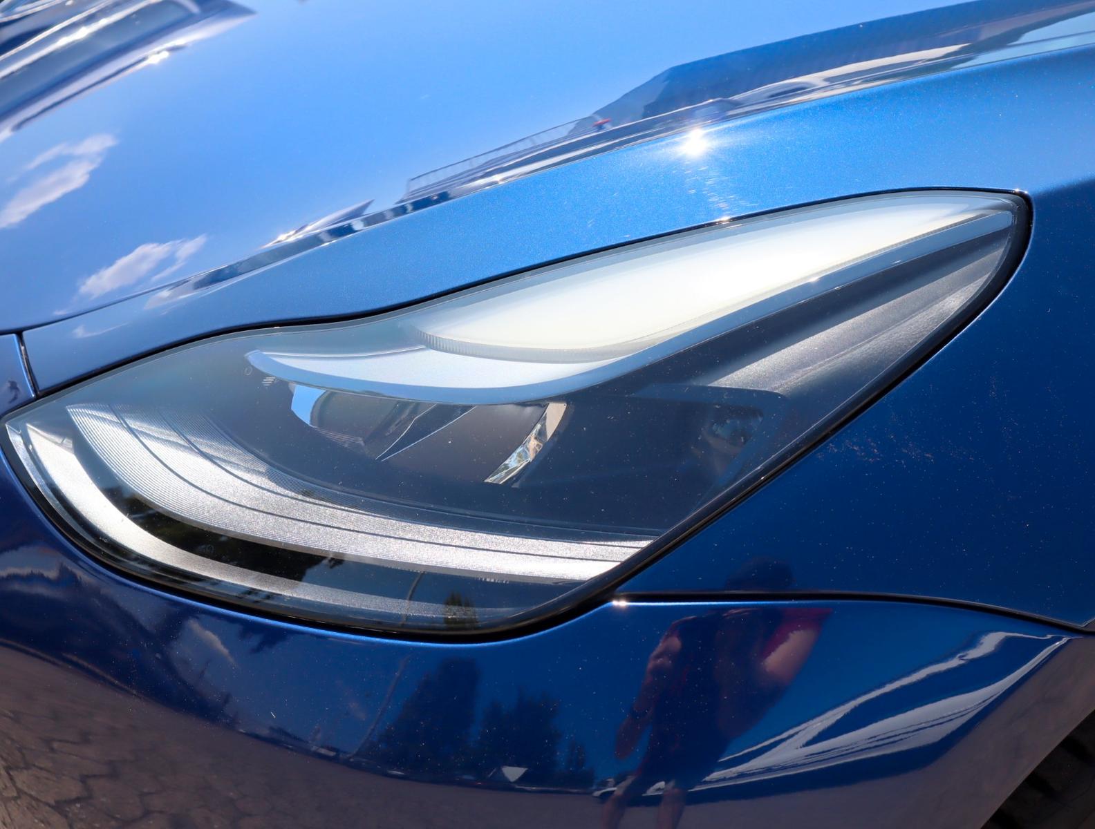 Tesla Model 3 Long Range Allrad /SHZ /2-Zonen-Klima
