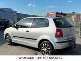 Volkswagen Polo 1.2 Basis *HU/AU NEU*KLIMA*AHK*PDC*RADIO* - Volkswagen Polo Basis mit Benzin-Antrieb