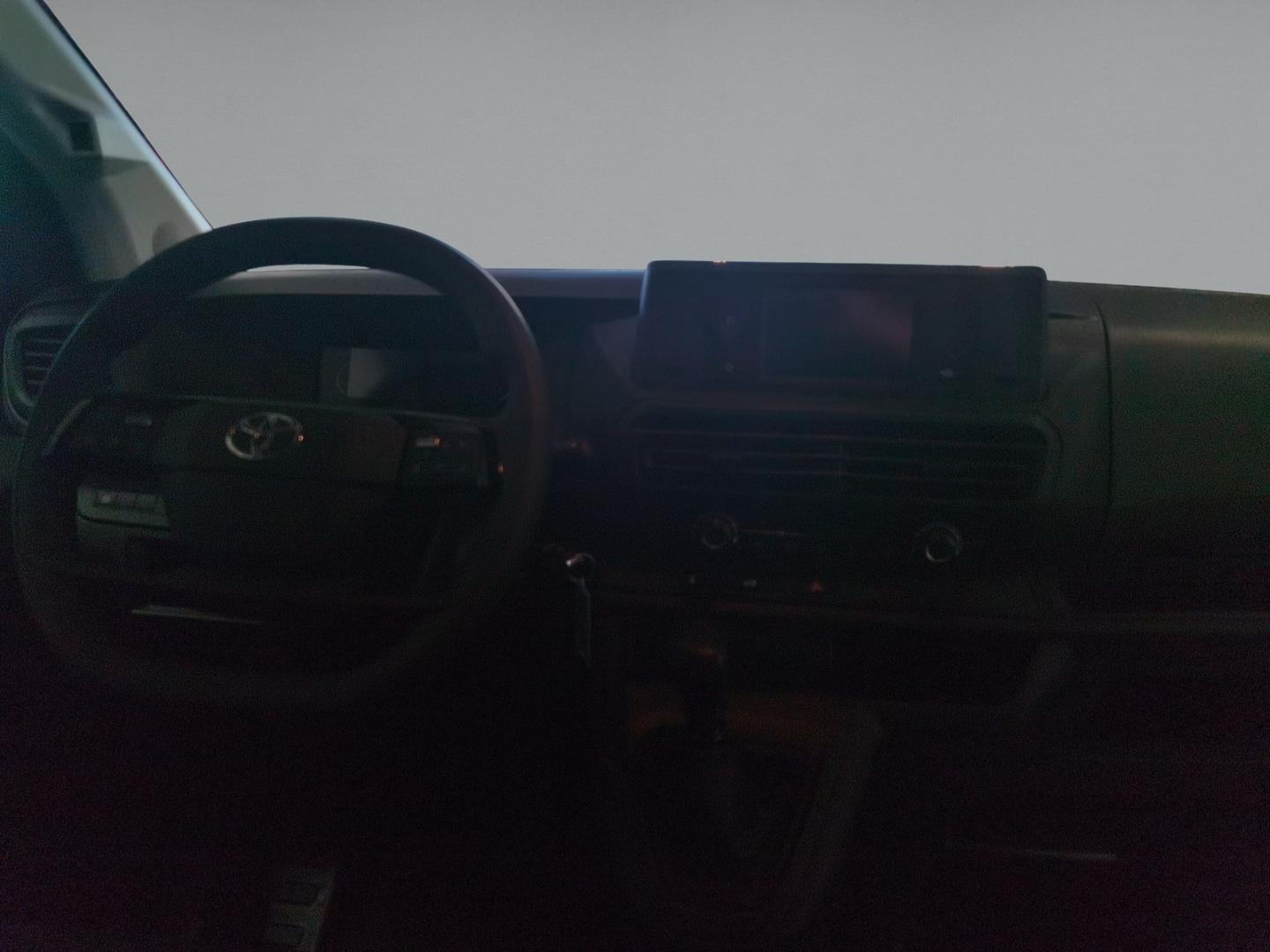 Toyota Proace L1 1.5 D Kasten Work 4-türig ACC DAB Spur