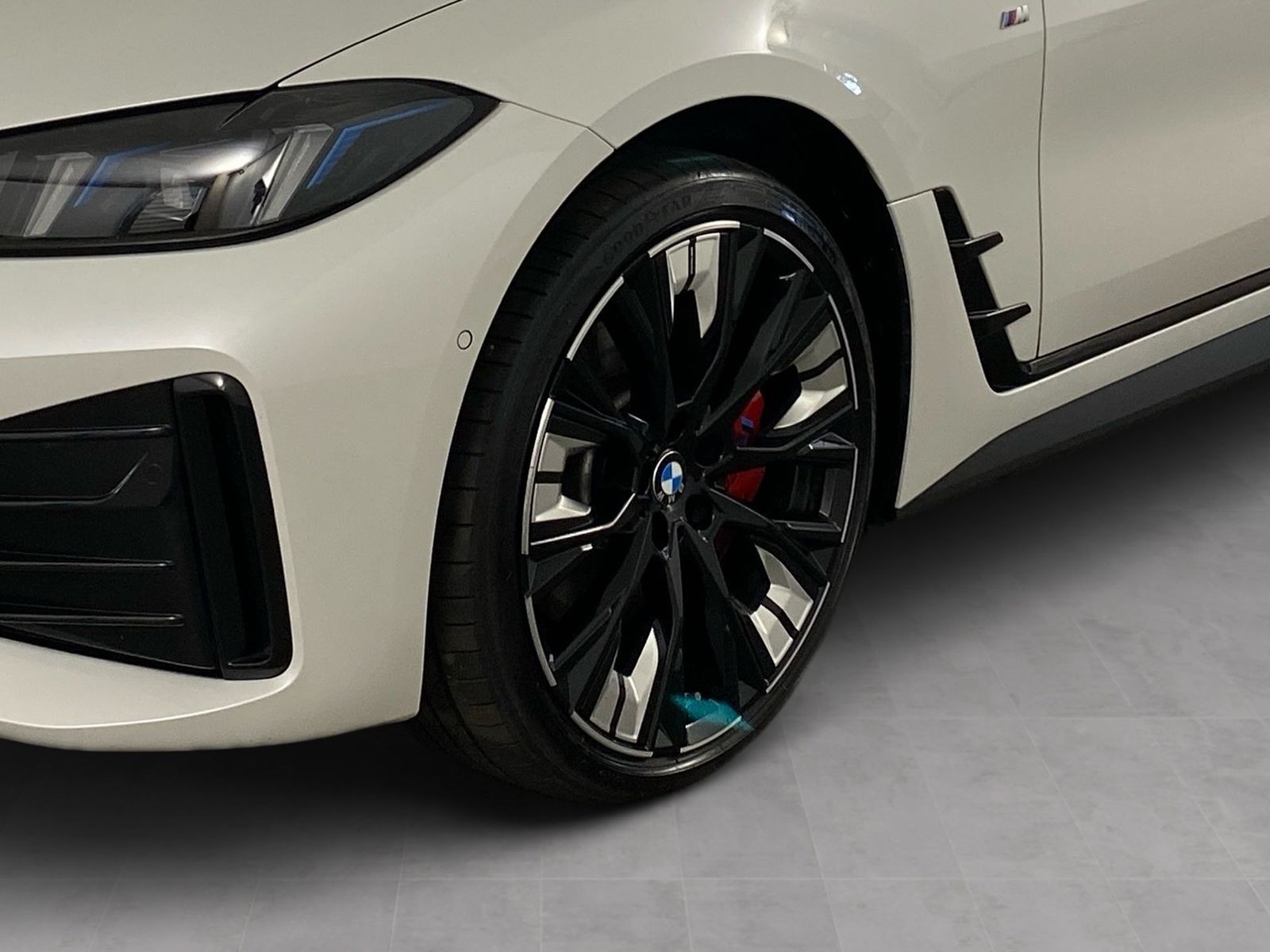BMW i4 - Bild 8