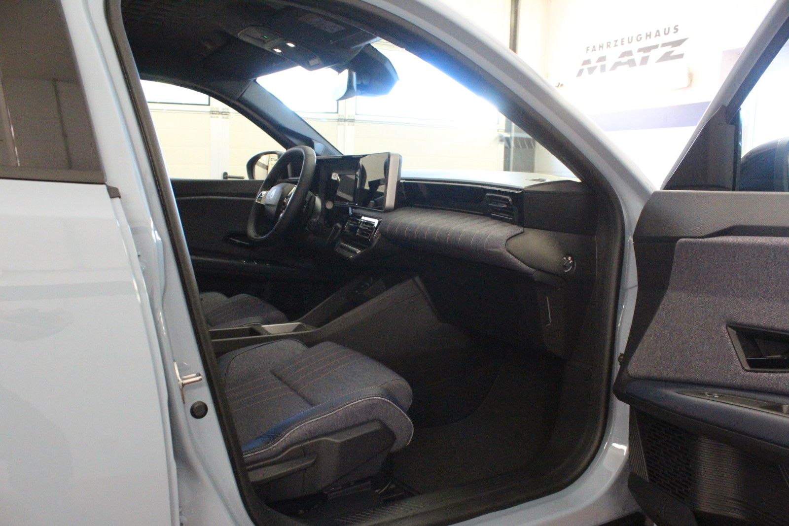 Fahrzeugabbildung Renault R 4 150 Comfort Range Techno*Winterpaket*