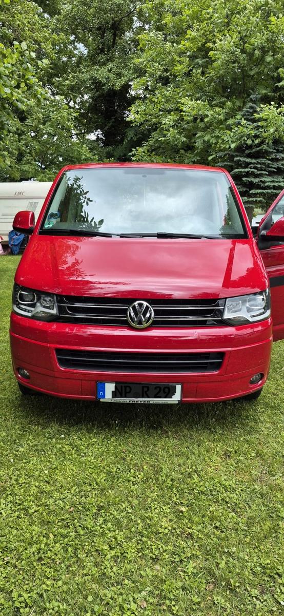 Volkswagen T5 Transporter Bus Caravelle Comfortline
