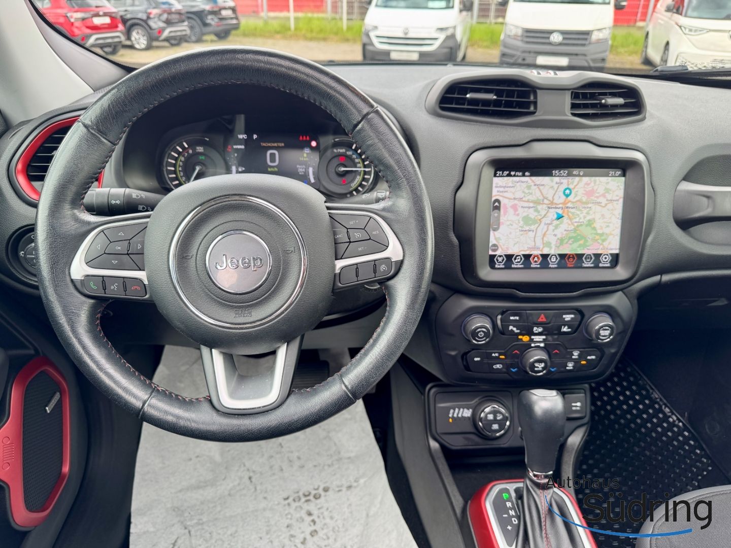Renegade 4Xe1,3 Trailhawk Plug-In Hybrid