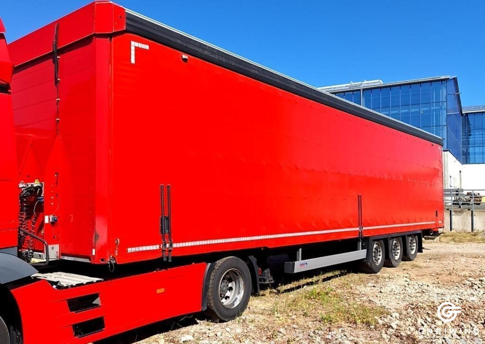 Schmitz Cargobull SCS 24/L 13.62 Mega XL, Getränke