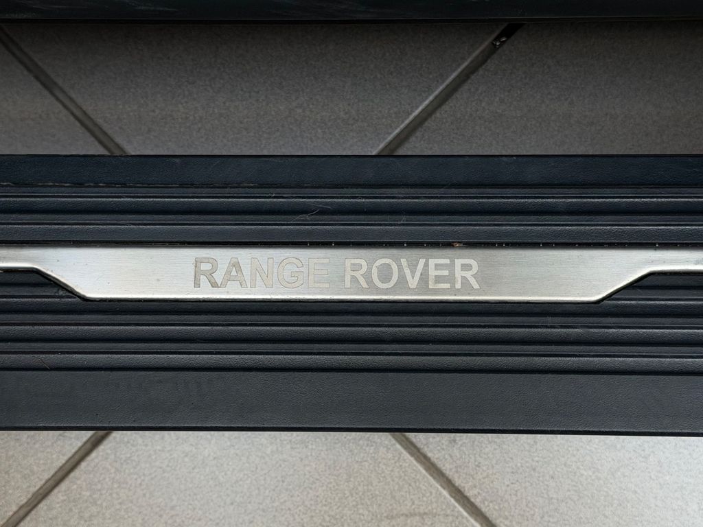 LAND ROVER Range Rover Sport 5.0 V8 SVR|ACC|AHK|Bi-Xenon LAND ROVER Range Rover Sport 5.0 V8 SVR|ACC|AHK|Bi-Xenon