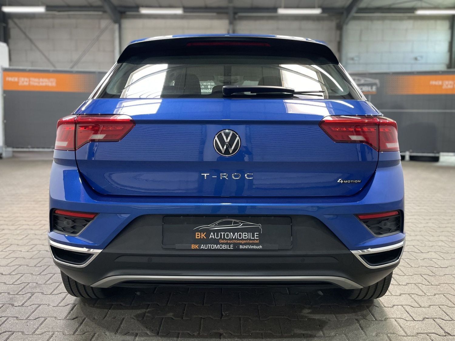 Fahrzeugabbildung Volkswagen T-Roc Style 4Motion #Kamera#CarPlay#Spur