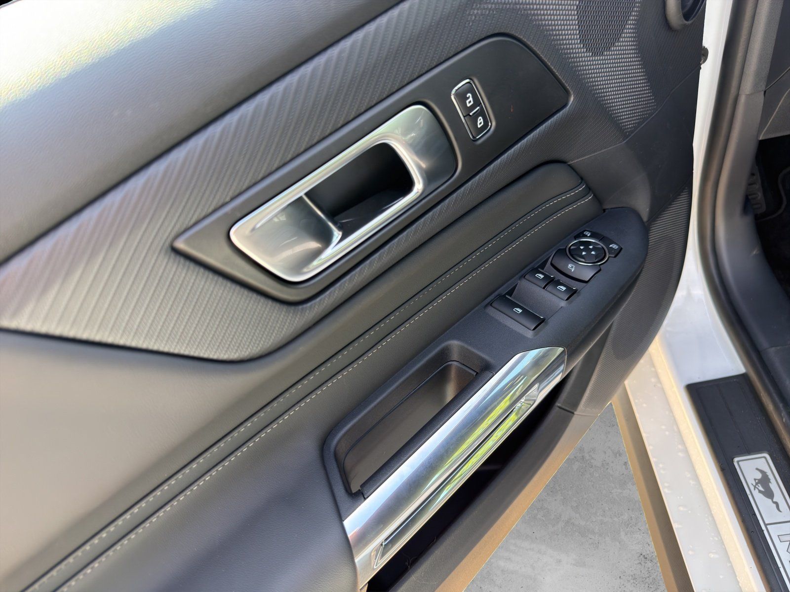 Fahrzeugabbildung Ford Mustang Convertible GT 446PS MagneRide