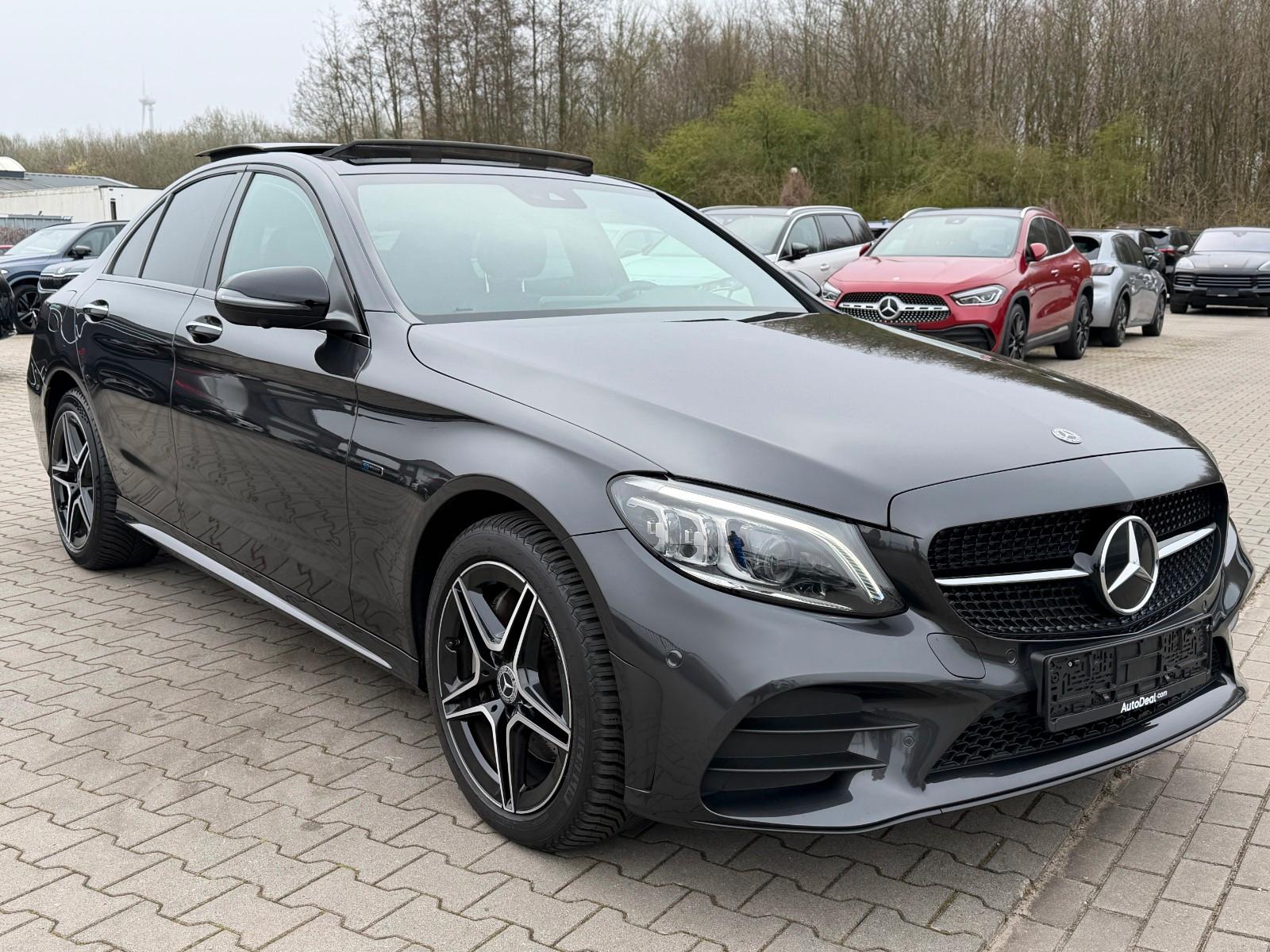 Mercedes-Benz C300de AMG Line Exklusiv*Uhr*Spoiler*Panorama