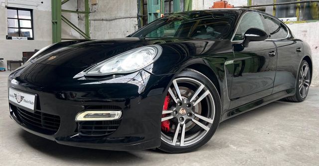 Porsche Panamera Turbo 4/S SPORT CHRONO PDK 44 TKM BOSE