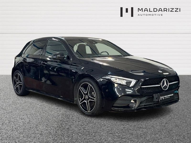 MERCEDES-BENZ Mercedes-Benz Classe A - W177 2018 A 200 d Premi