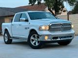 Dodge RAM  LARAMIE 5,7 L - Dodge RAM in Duisburg
