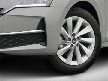 Skoda Octavia Combi Selection 2.0 TDI DSG AHK Kamera L