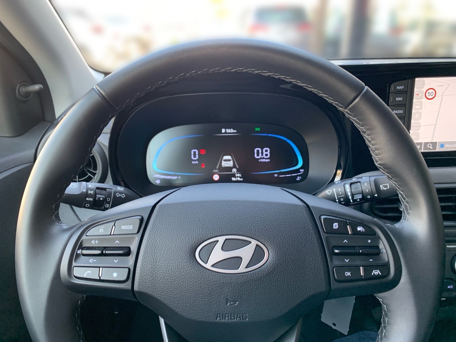 Fahrzeugabbildung Hyundai i10 1.0 Select Navi Kamera Allwetter