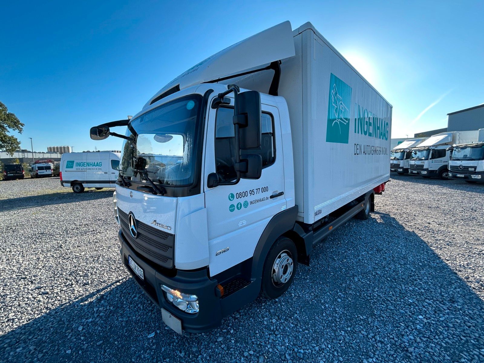 Fahrzeugabbildung Mercedes-Benz Atego 818 L Koffer  LBW  Automatic AHK
