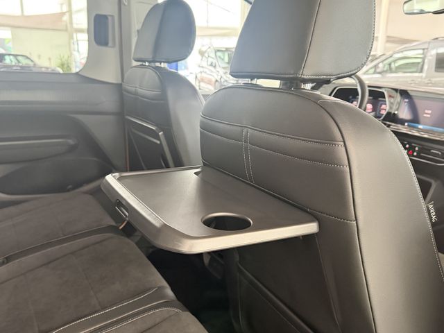 Volkswagen Caddy Maxi eHYBRID DSG STYLE LED ACC KAM 7SITZ