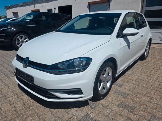 VW Golf VII Lim. Trendline BMT/Start-Stopp