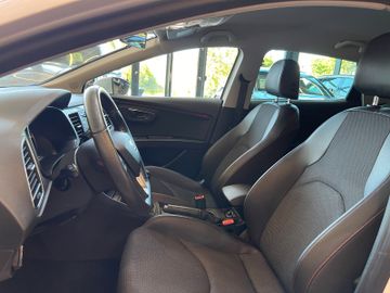 Seat Leon FR *2.Hand*Scheckheft*LED*