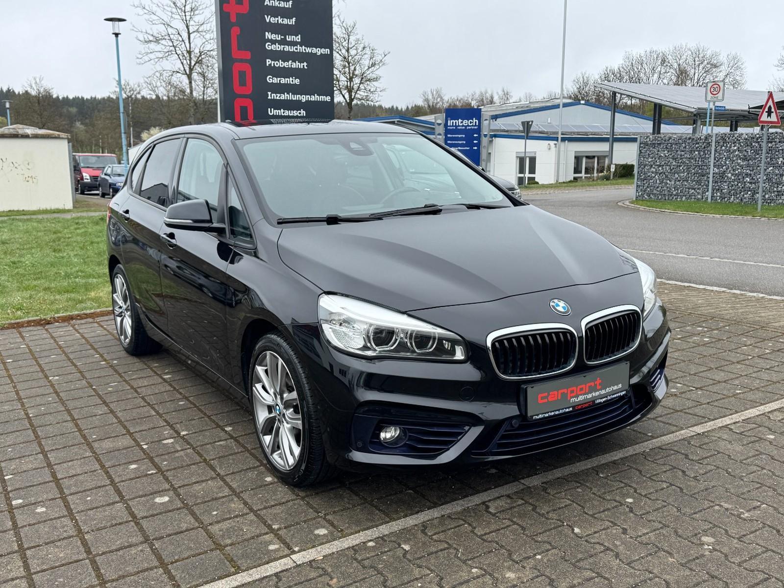 BMW 220 Active Tourer Sport Line Auto.|LED|AHK|Kam.