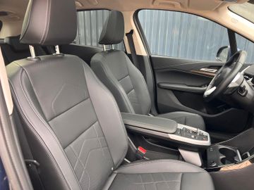 BMW 218 Active Tourer - 12