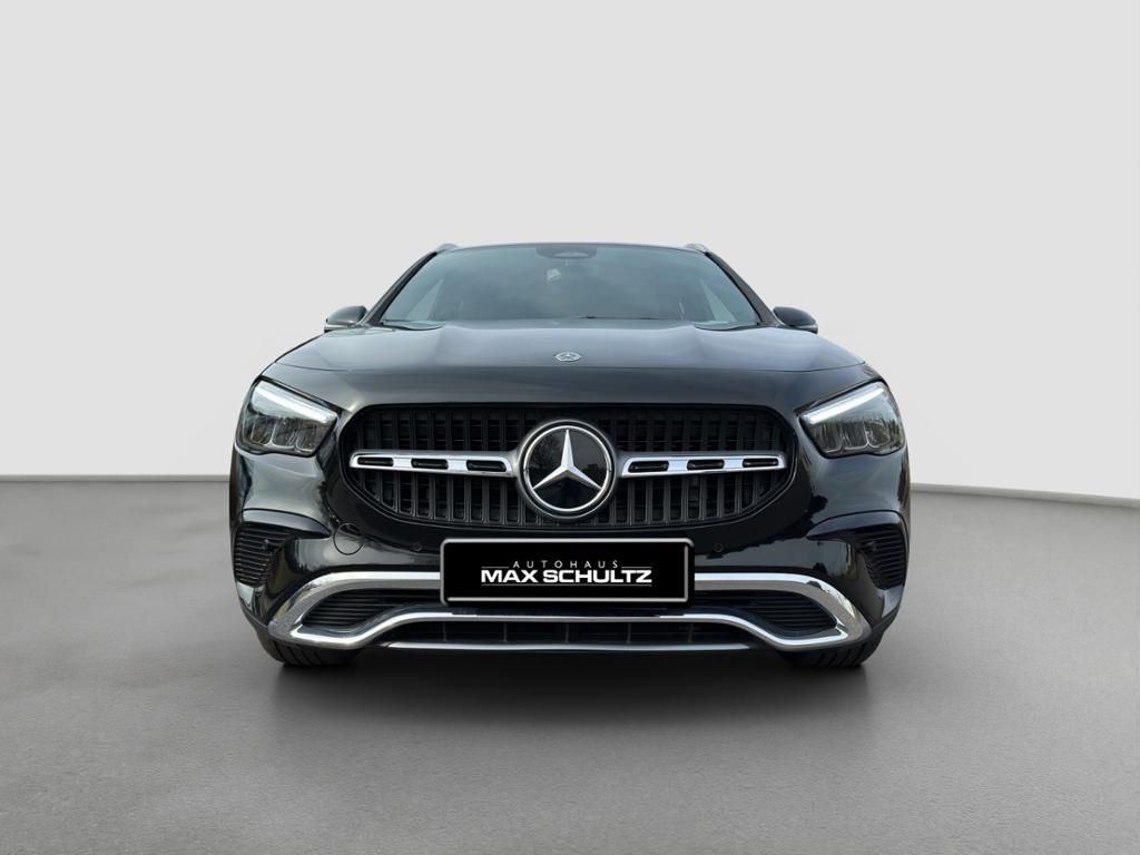 Fahrzeugabbildung Mercedes-Benz GLA 200 d PROGRESSIVE*DISTR*AHK*LED*KAM*SITZH