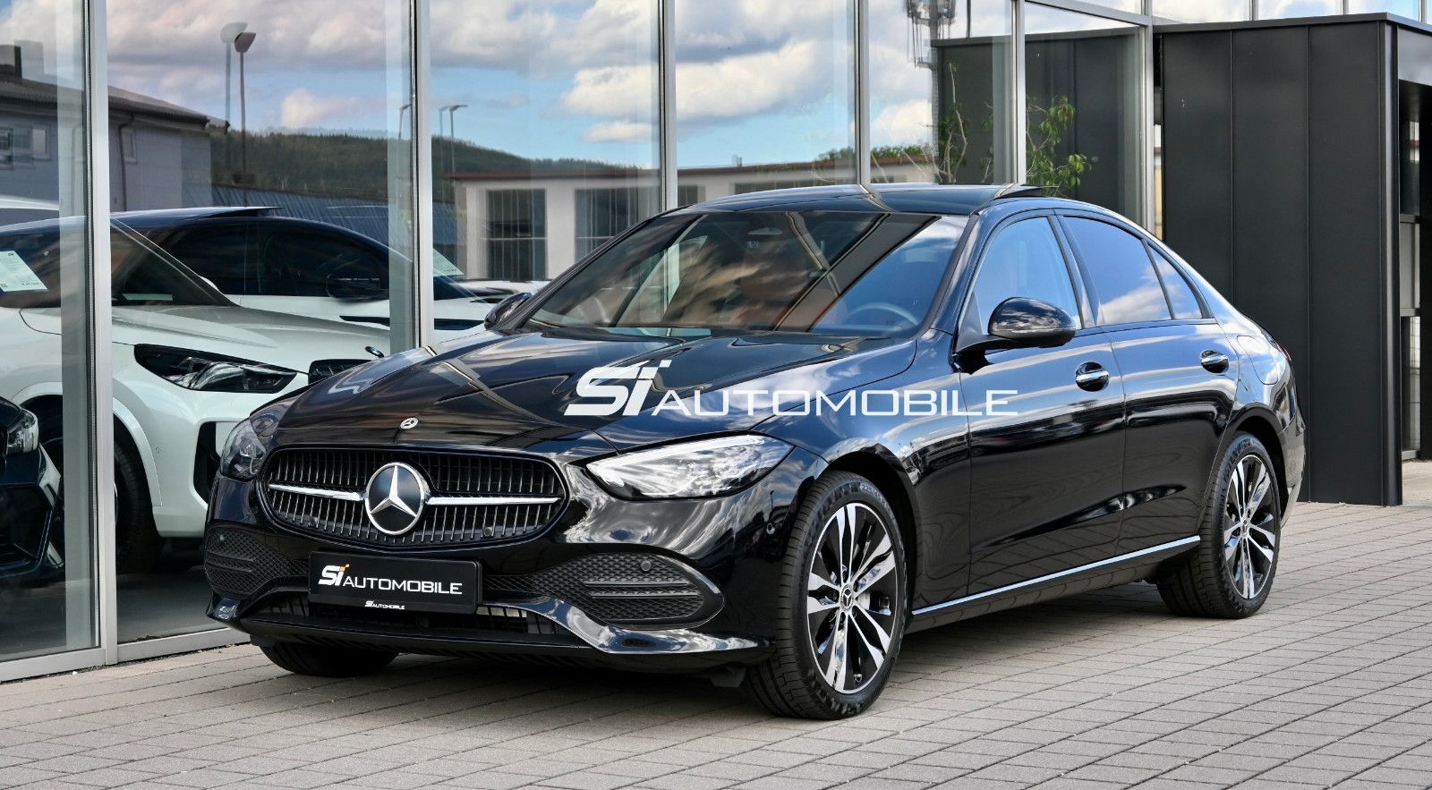 Fahrzeugabbildung Mercedes-Benz C 400 e 4M. NIGHT °ACC°AHK°HUD°MEMO°PANO°SITZKLI