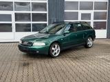 Audi A4 - Audi A4 aus 1999: Kombi