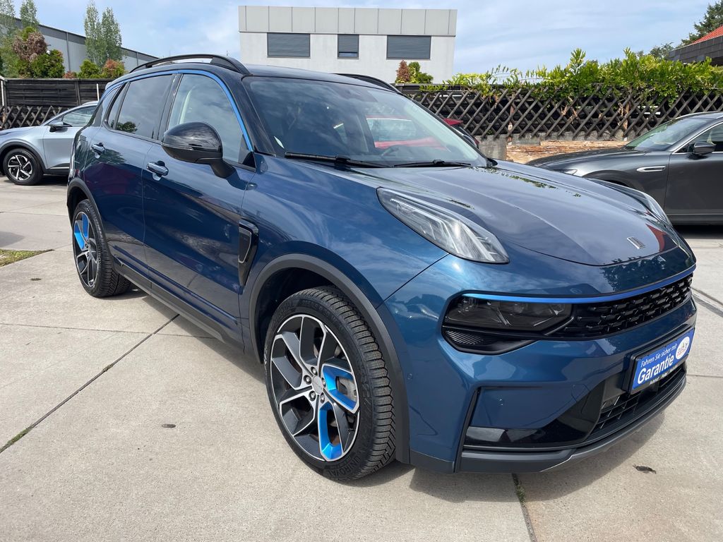 Image of Lynk&Co 01