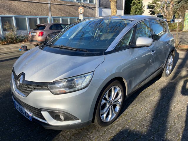 Renault Scenic BLUE dCi 120 EDC Black Edition