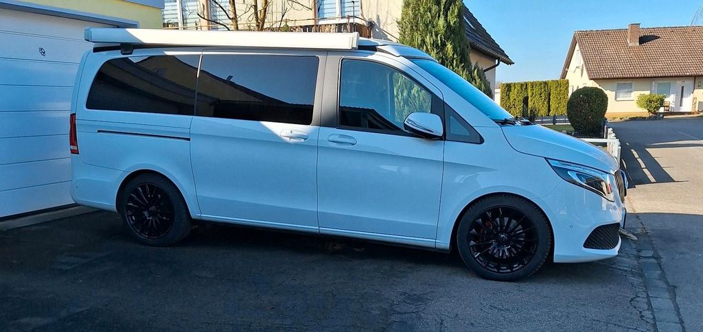 Image of Mercedes-Benz V 250