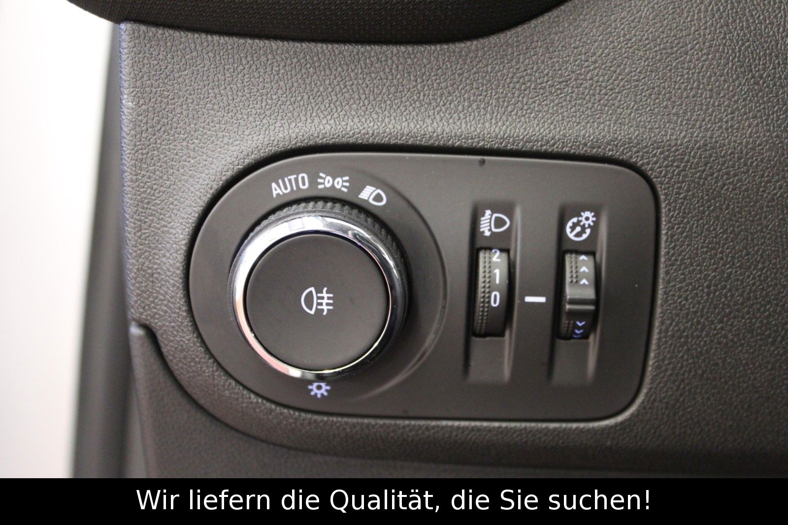 Fahrzeugabbildung Opel Crossland X 1.2 Turbo *Sitzhzg*Kamera*