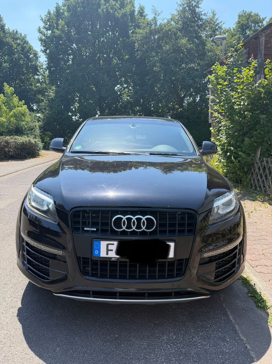 AUDI Q7 3.0 TDI (DPF) clean diesel quattro tipt. -