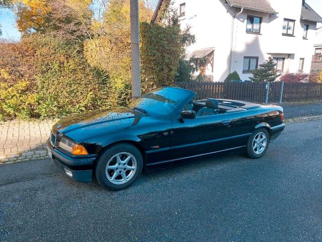 BMW E36 Cabrio 318i TÜV, Oldtimer