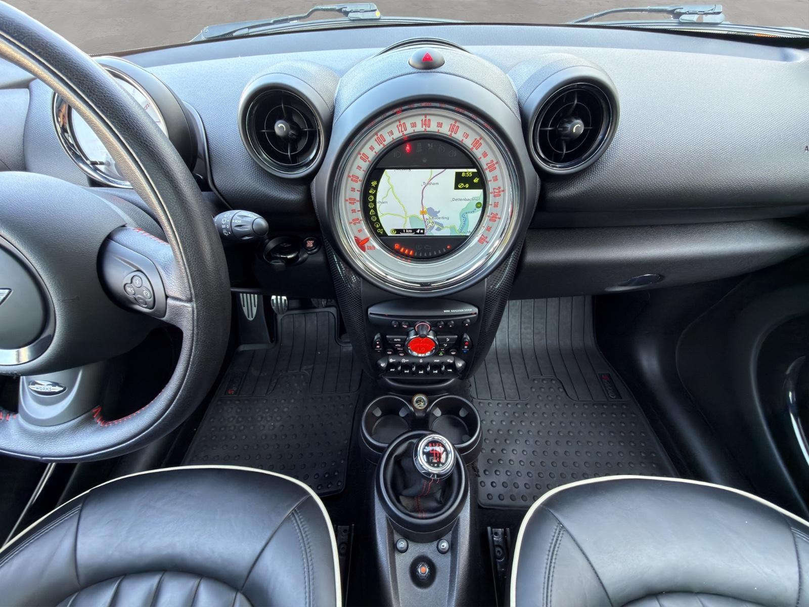 MINI Countryman Cooper S All4 John Cooper Works
