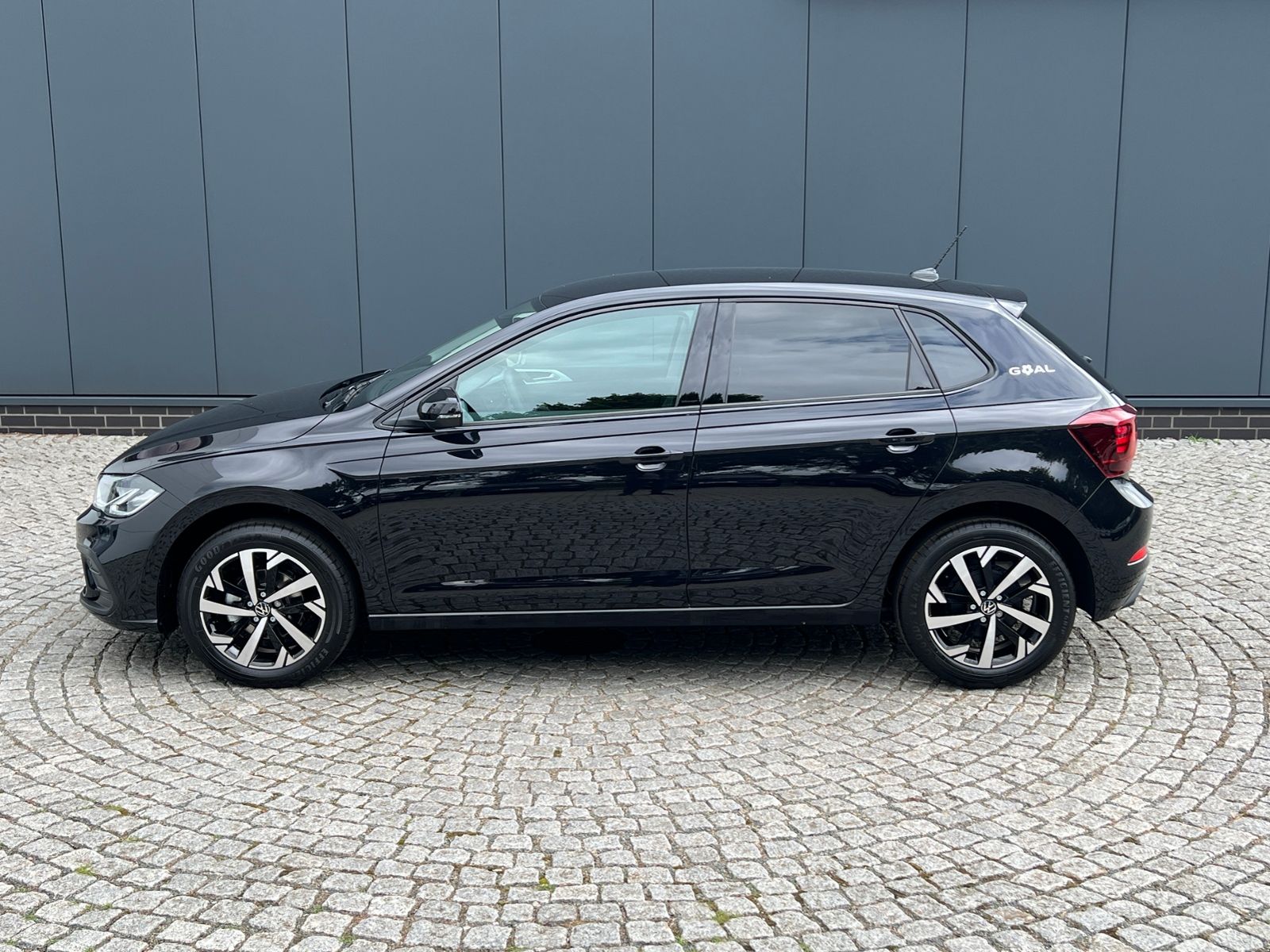 Fahrzeugabbildung Volkswagen Polo GOAL 1.0 TSI * LED, App-Connect, 16"-LM*
