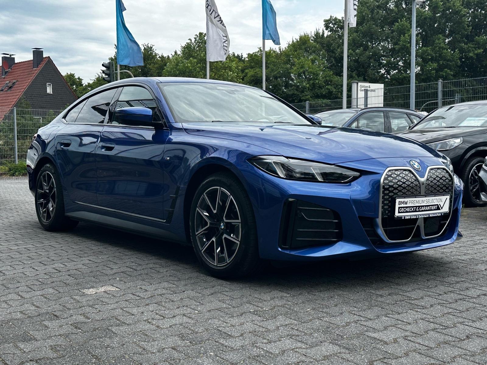 BMW i4 xDrive40 M Sport //HeadUp Stop&Go HiFi AHK