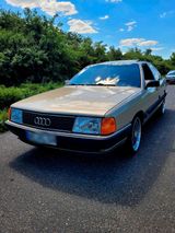 Audi 100 C3 Typ44 - Audi 100: Typ44