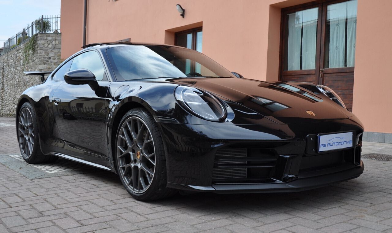 Porsche 911 Carrera 992.2 Coupe 3.0 2 posti imagem 3
