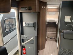 Adria Supreme 670 SL,Navi,Markise,Luftfeder,Automatik