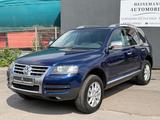 Volkswagen Touareg 3.6 V6 FSI Individual *LEDER*AHK*KAMERA* - VW Touareg in Duisburg